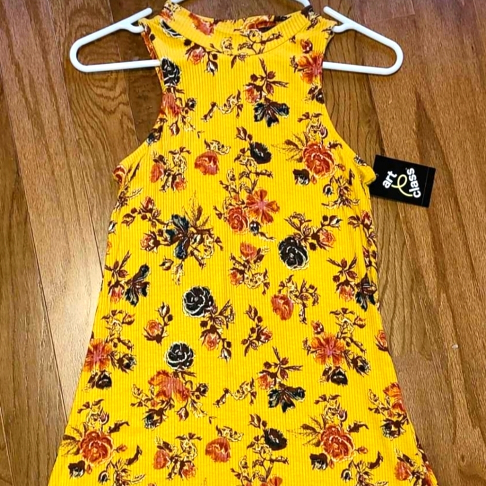 NEW Girls dress 10/12.